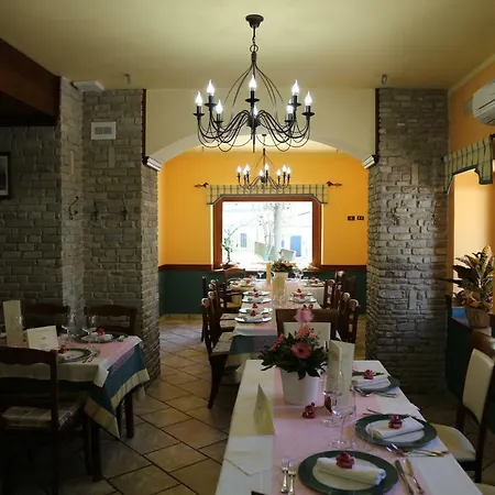 Hotel L'Angolo Verde-2