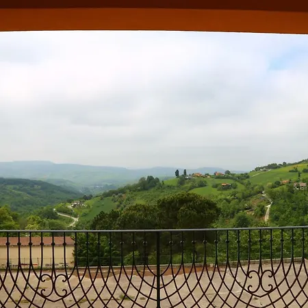 Hotel L'Angolo Verde-3